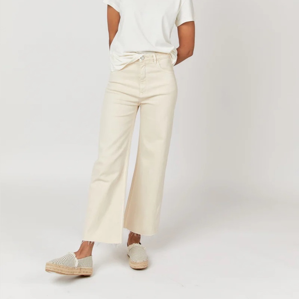 Oliver Logan Aberdeen Wide Leg Sculpt Jeans
